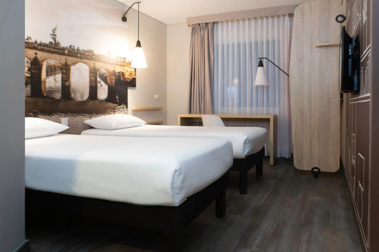 Отель Ibis Чия Экстерьер фото